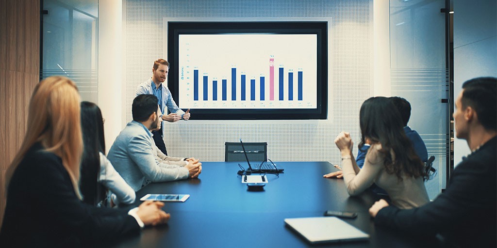 مرافقة التقديم على تمويل أو حاضنة